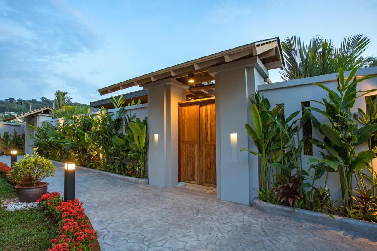 Dalaa 6 Villa Kamala Beach Exteriör bild